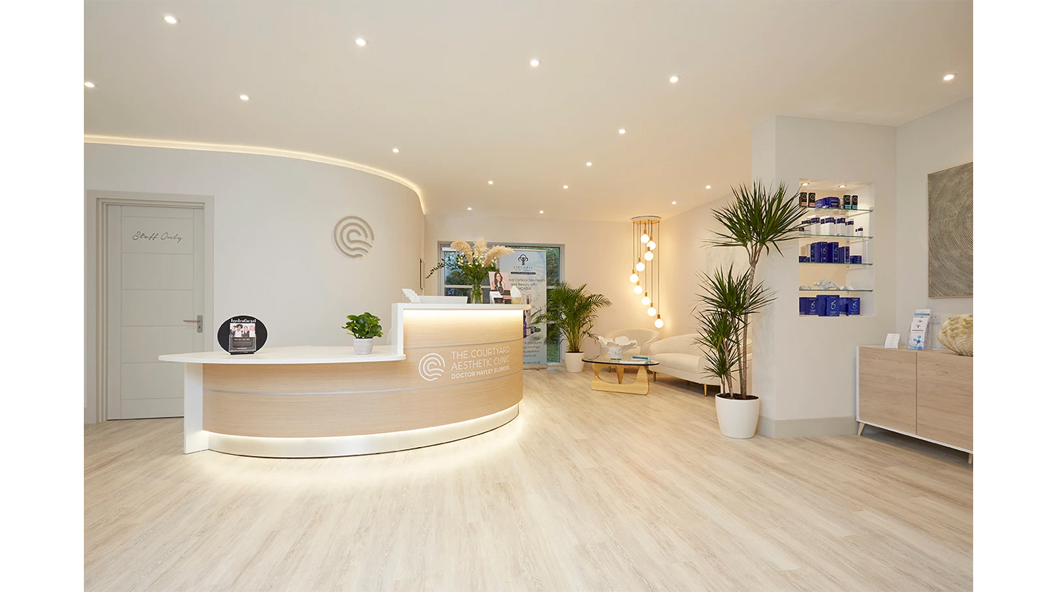 the courtyard aesthetic clinic interior design 01